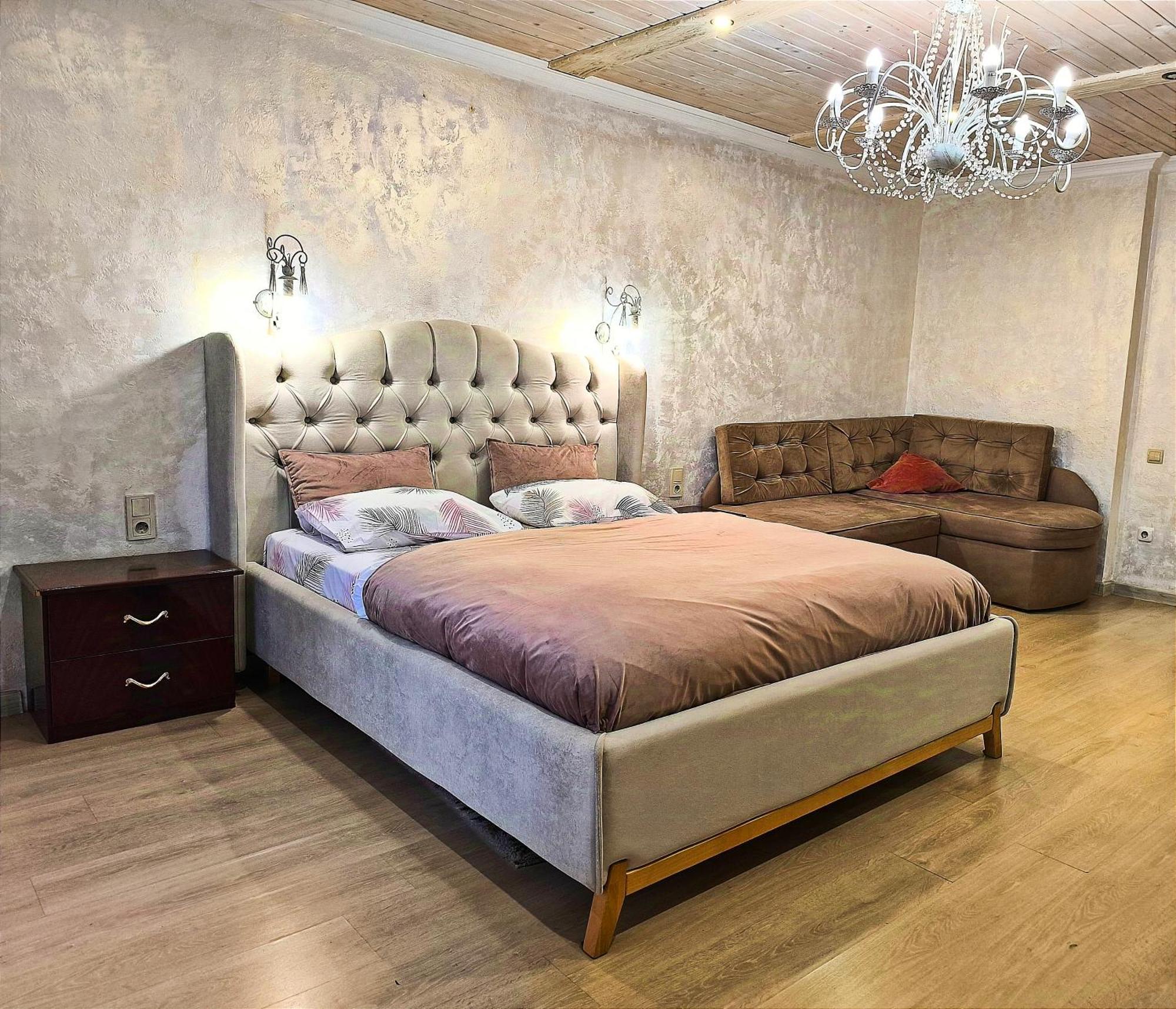 центр біля оперного театру однокімнатні з кухня-студія Apartment Lviv
