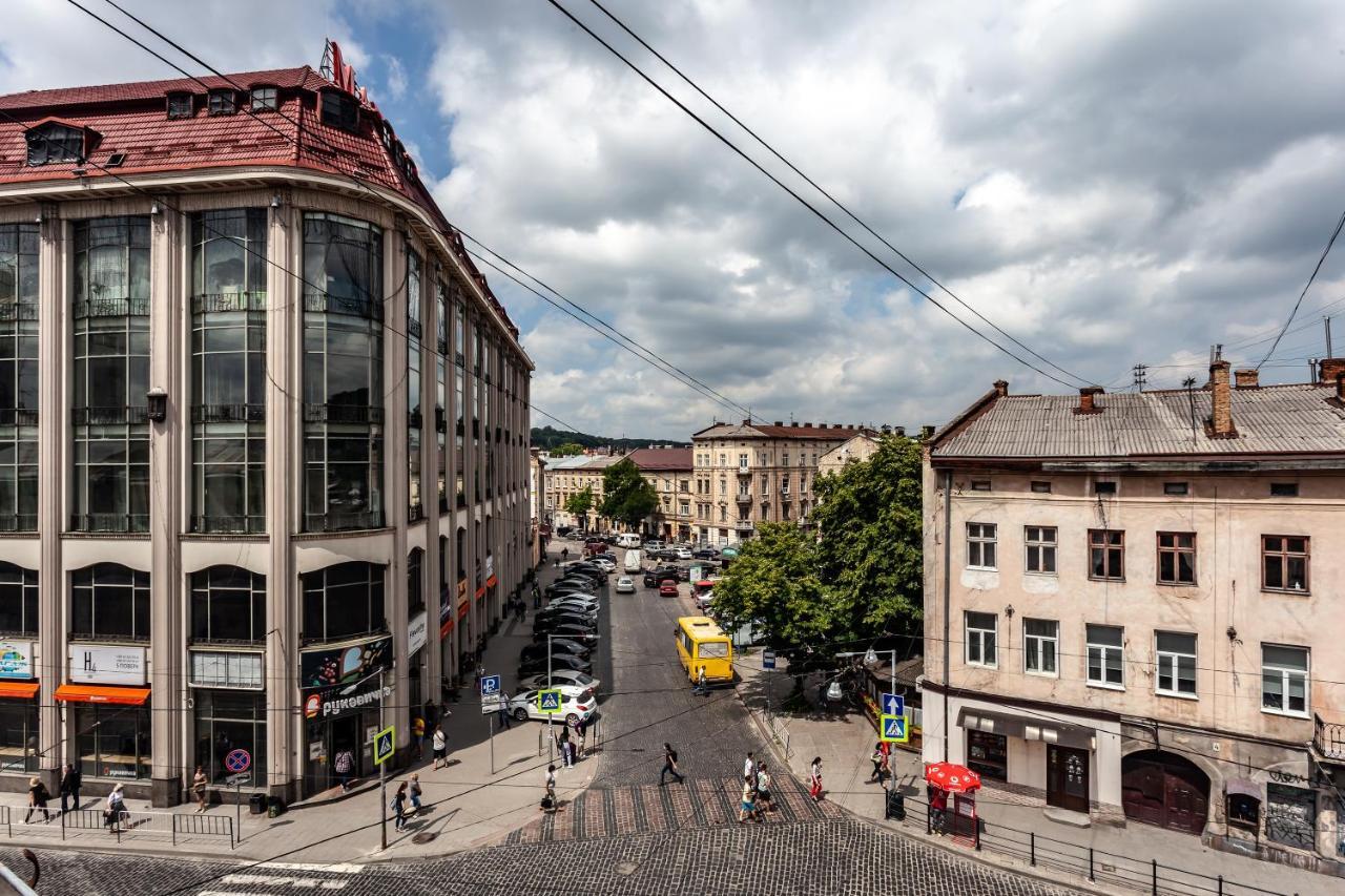 Apartament центр біля оперного театру однокімнатні з кухня-студія Lwów